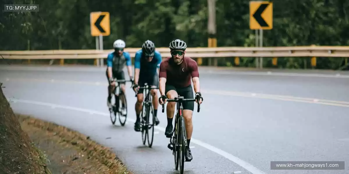 「运动装备黑科技,让你的每一步都更专业!🛡️点击选购,开启高效训练!」